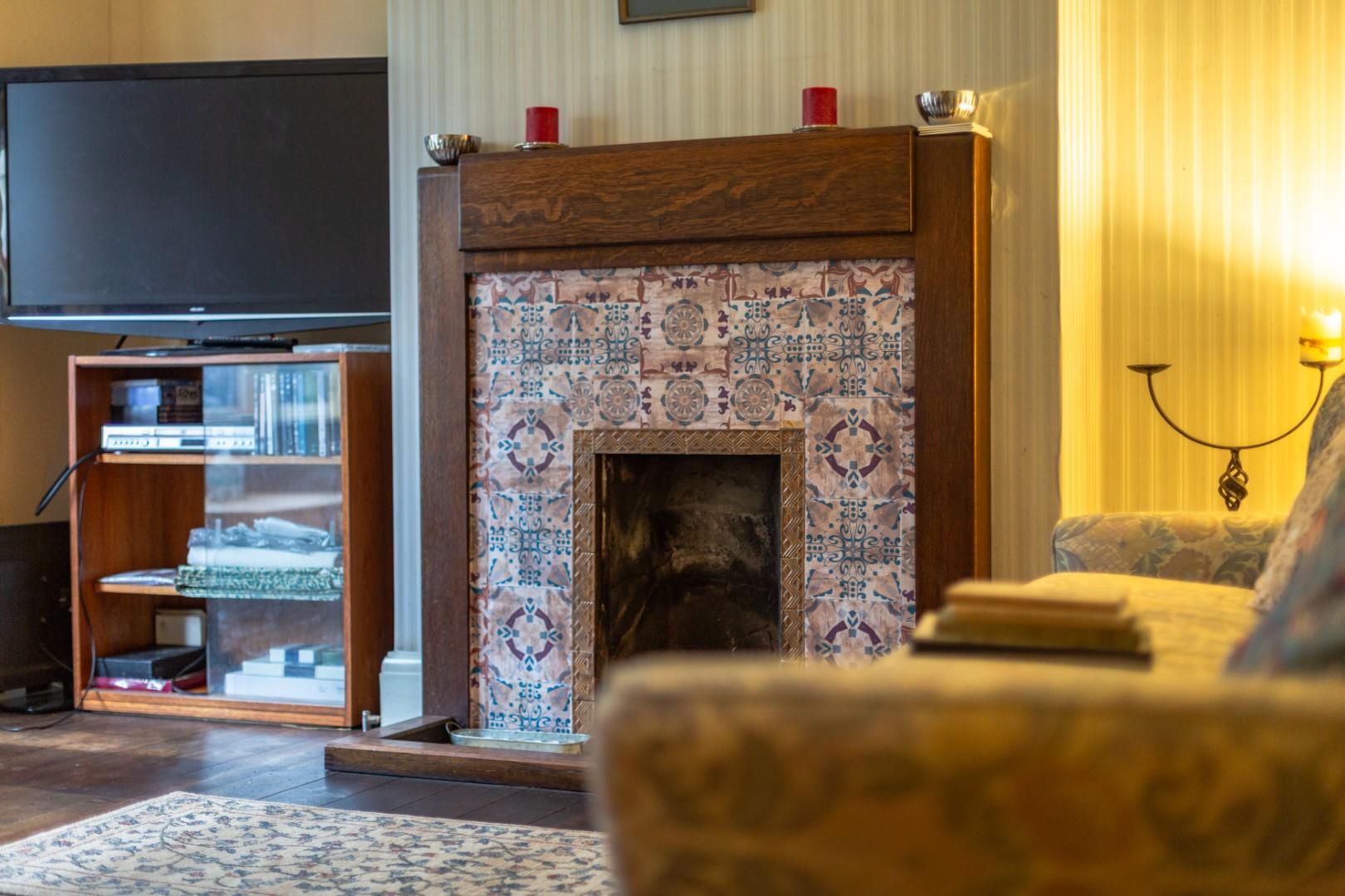 Bishopston Road, Bishopston, Swansea, SA3 3EH